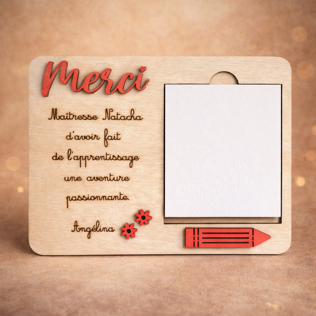Bloc-notes personnalisé Merci Maîtresse – Cadeau fin d'année scolaire en bois gravé