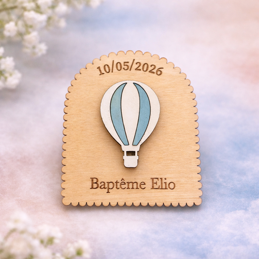 Magnet Baptême Montgolfière en Bois Personnalisé 6x7 cm – Cadeau Invité Baptême – Souvenir Baptême