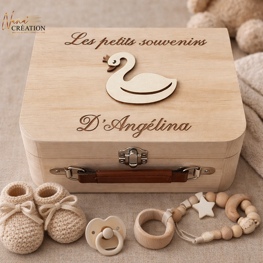 Boîte Souvenirs Bébé Personnalisée – Coffret Naissance en Bois | Les Petits Souvenirs - Cygnes